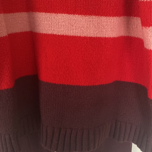 Ann Taylor sweater and legging set- L/M - Picture 11 of 14